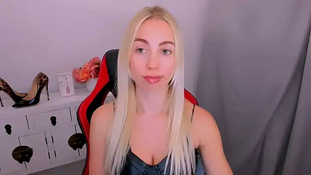 MargaritaRose লাইভ XXX চ্যাট