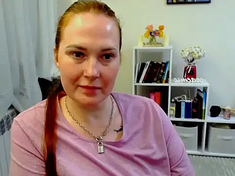 Show modela Lady_Tiana na web-kameri
