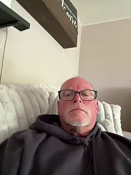 wildrocket02 – Naživo XXX chat