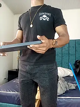 Czat XXX na żywo – Dante_Knox