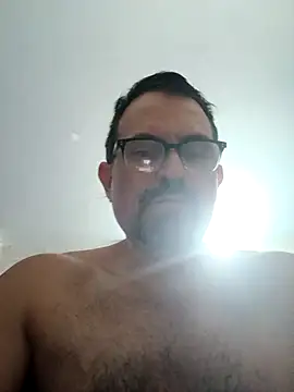 Онлайн чат XXX SbasTone_Muscle