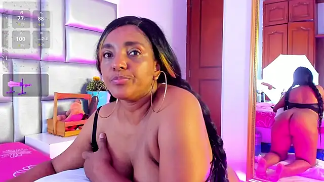 LovelyNickii's Live XXX Chat