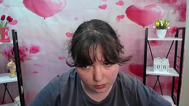 NeonilaLisova's Live XXX Chat