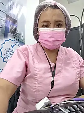 Chat XXX en directo de Nurse_Alice-7