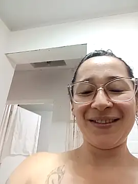 Show Webcam de emilypoppy3
