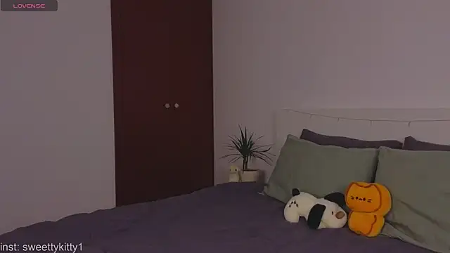 sweettykitty Chat XXX live