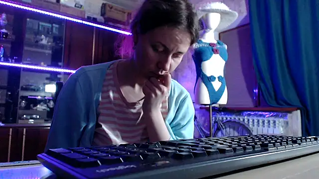 pa1e_pr1ncess' Live XXX Chat