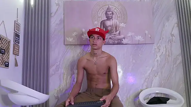 GOLD_BOYS' Live XXX Chat