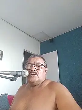 XXX chat uživo modela Misterymem63