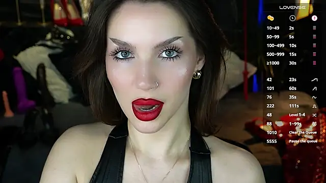 MistressDarsy's Live XXX Chat