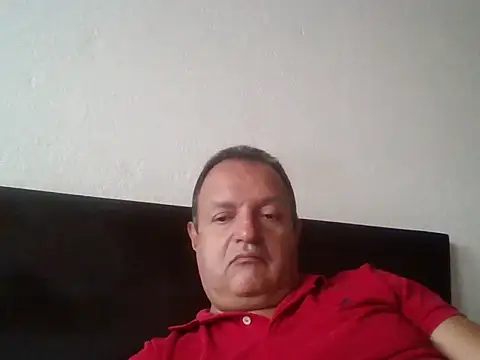 tuserasmia07 élő XXX-chatje