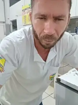 Chat +18 de RobertoLuiz84 ao vivo