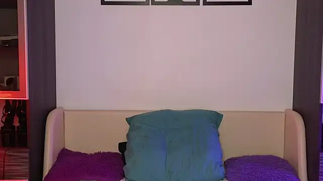 Lila_West live XXX chat