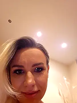 AureliaDoux Webcam Show