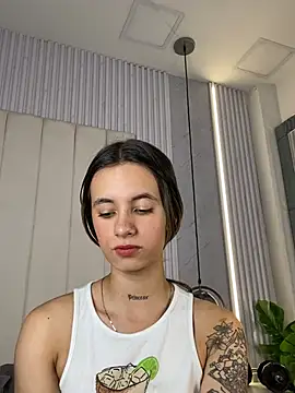 JuliaColemann Chat XXX live