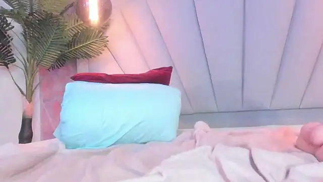 دردشة ValerySex_ الجنسية المباشرة