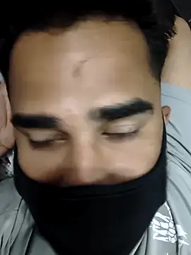 XXX chat uživo modela BeardKingo