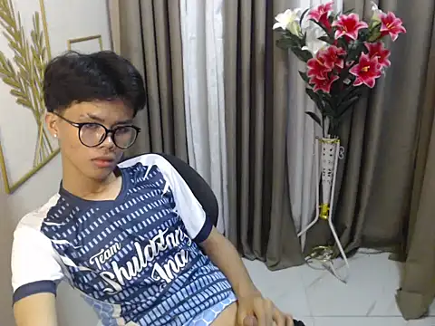 sweetguy_forth 即時 XXX 聊天