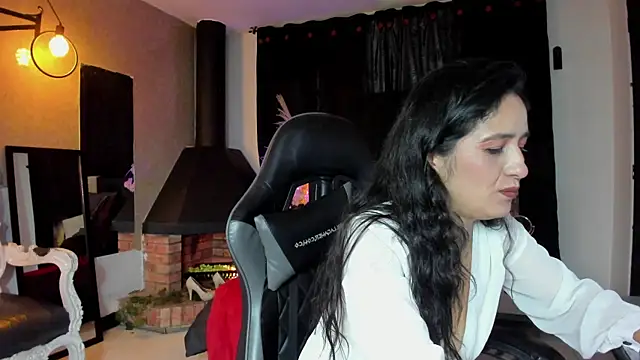 Vicky_Angeel's Live XXX Chat