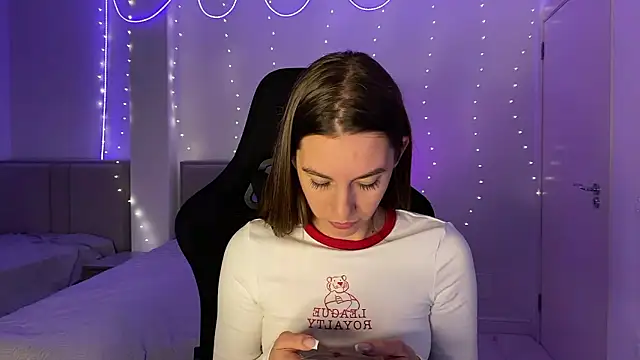 Chat +18 de PrincesSsLilu ao vivo