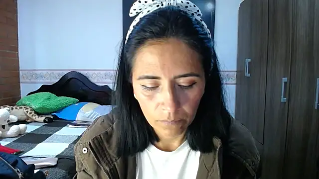 sharoon_cheerry Chat XXX live