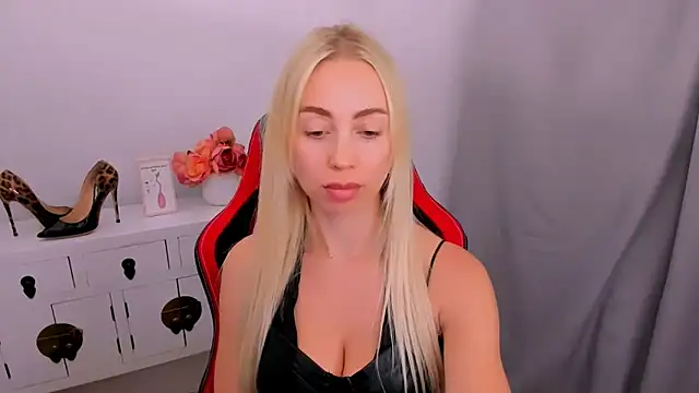MargaritaRose Chat XXX in diretta