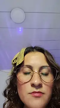 lindasyt's Live XXX Chat