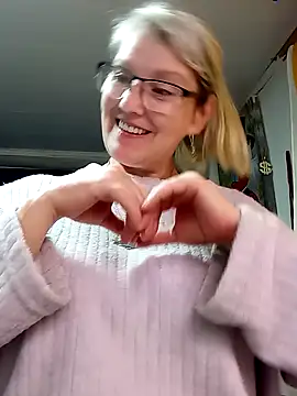 irinamaux Chat XXX in diretta