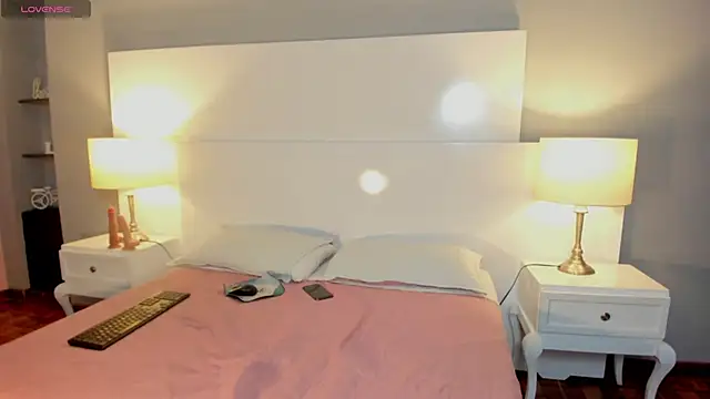 Dasha_Rouse1 Show in webcam