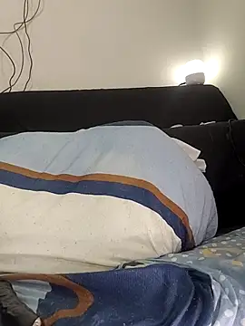 estrella_tasty élő XXX-chatje