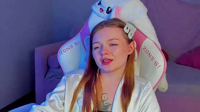 ElinaVale's Webcam Show