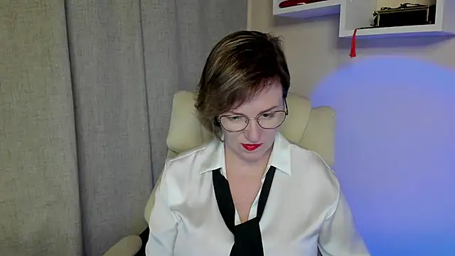 feliziaDesire Live XXX-Chat