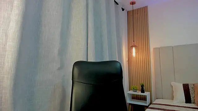 Victoria_Rosee Chat XXX in diretta