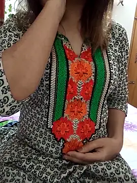Tanha18 Chat XXX in diretta