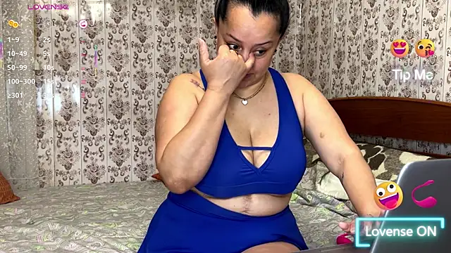 Foxyfox_realsex's Webcam Show