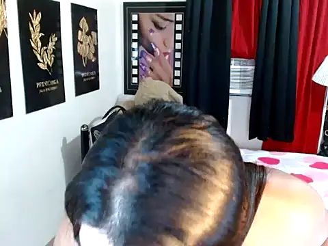 TSbrianaHugeCock Show in webcam