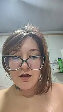 دردشة HunnyyLove الجنسية المباشرة