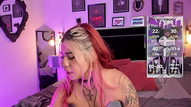 Онлайн чат XXX pinkk_deemon