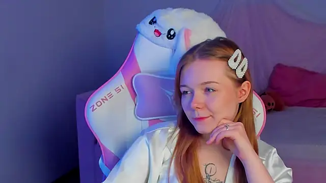 Онлайн чат XXX ElinaVale