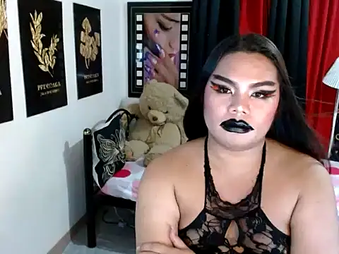 TSbrianaHugeCock Obrolan Langsung XXX