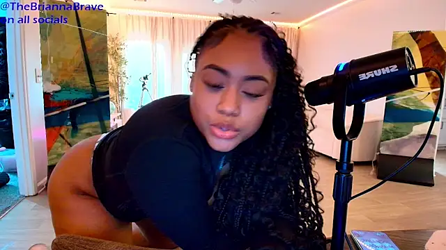 BriannaBrave 라이브 XXX 채팅