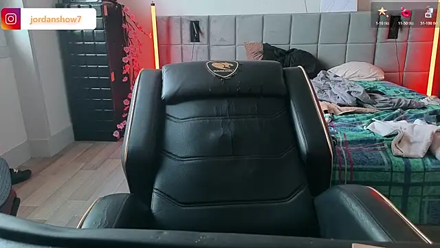 JordanShow élő XXX-chatje