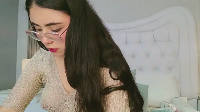 Chat XXX en directo de ScarlettPetrova
