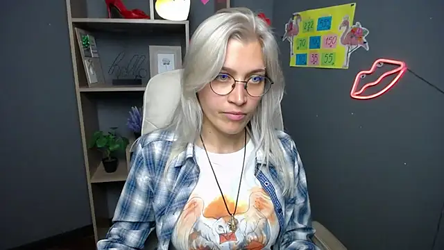 XXX chat uživo modela RubyDaviss