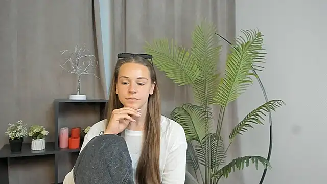 XXX chat uživo modela AleciaFreitas