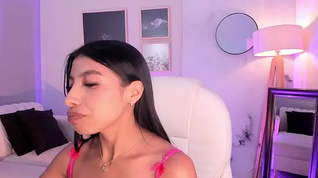 Tiffany_Low Live XXX-Chat