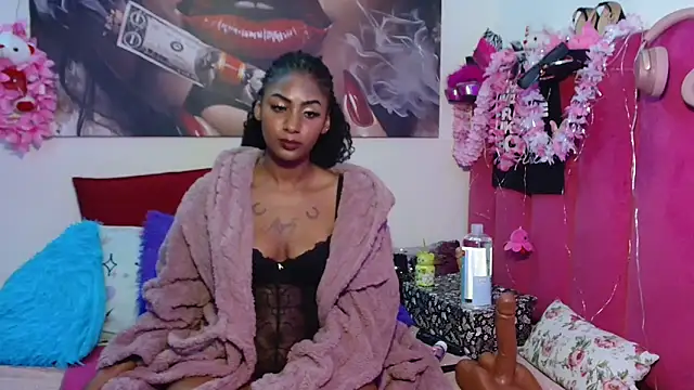 Moreish-06's Live XXX Chat