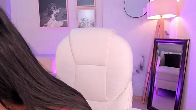 Tiffany_Low Live XXX-chat