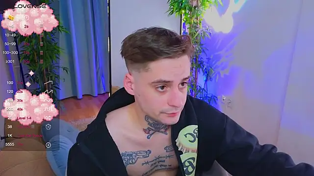 drillfi11's Live XXX Chat