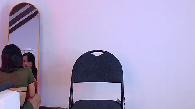 Онлайн чат XXX CathMeow_